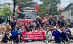 Người dân Lâm Đồng chở hàng chục tấn nhu yếu phẩm ra hỗ trợ đồng bào miền Bắc
