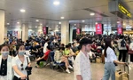 Khách đến sân bay Tân Sơn Nhất tăng vọt, lập đỉnh mới Tết Giáp Thìn