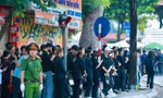 Hàng dài người dân xếp hàng từ sáng sớm tiễn biệt Tổng Bí thư Nguyễn Phú Trọng