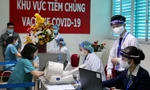 Việt Nam tiếp tục tiêm vắc-xin phòng COVID-19 đúng kế hoạch. Ảnh: Như Ý 