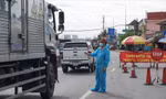 Trong 2 ngày qua, hệ thống cấp thẻ luồng xanh của Tổng cục Đường bộ liên tục bị tấn công mạng, khiến xe xin cấp không được giải quyết kịp thời. Ảnh minh họa.