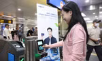 Sắp có thẻ "đa-zi-năng" cho teen TP.HCM: Đi xe buýt, lướt metro gói gọn trong một chạm 