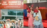 Gai Con "xúng xính" trong trang phục truyền thống, quyết lập kỷ lục Guinness