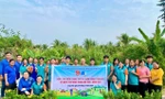 Đoàn viên thanh niên đồng loạt ra quân tuyên truyền thông điệp bảo vệ môi trường