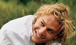 Thời gian thấm thoát thoi đưa, đã 13 năm kể từ ngày "Joker" Heath Ledger nhận tượng Oscar