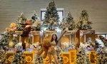 Tọa độ check-in Giáng sinh hot nhất: Ngập tràn gấu bông, lên đồ thế nào cho hợp?