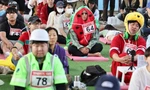 Cuộc thi "ngồi đờ đẫn" 2024: "Trùm biểu cảm" Tsuki (Billlie) và loạt sao ghi danh