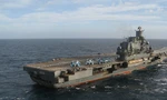 Tàu sân bay duy nhất của Nga mang tên Đô đốc Kuznetsov. Ảnh: Izvestia