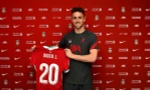 Diogo Jota mặc áo số 20 ở Liverpool.