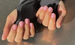 Bubblegum nails: Xu hướng mang đến cảm giác tươi sáng, tinh tế cho ngày Hè