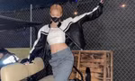 Chỉ đi xem 'sương sương', nhưng nữ thần tượng này cũng gây 'bão' top tìm kiếm Coachella 