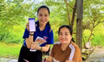 Thanh niên Đà Nẵng hỗ trợ hiệu quả chợ 4.0 không dùng tiền mặt