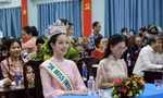 Hoa hậu Thanh Thủy nhường lại tiền thưởng cho bà con Đà Nẵng
