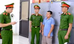 Khởi tố tài xế xe đầu kéo 'thông chốt', đâm vào xe CSGT