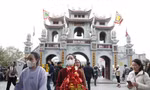 Không có chuyện vay tiền Bà rồi tự nhiên giàu 