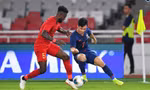 Indonesia (phải) rất muốn phá dớp chưa từng giành chức vô địch AFF Cup 