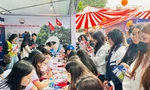 Trước 'ma trận' thông tin tuyển sinh đại học: Đến tận trường để nghe tư vấn