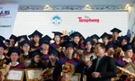 Nhà báo Lê Xuân Sơn, Tổng biên tập báo Tiền Phong, Giám đốc Quỹ Hỗ trợ Tài năng trẻ, Trưởng BTC học bổng Nâng bước thủ khoa trao học bổng cho sinh viên năm 2020