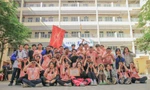 Hà Nội: "Bữa tiệc" vũ đạo hoành tráng Flashmob Day của teen THPT Chuyên Sư phạm