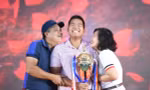 Bạn teen 16 tuổi trở thành nhà vô địch mùa giải Tiền Phong Golf Championship năm 2023