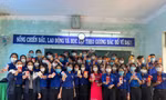 Teen đua nhau khoe lì xì của thầy cô ngày trở lại trường: Nhìn số tiền mà "choáng váng"!