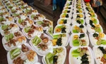 Hình ảnh suất cơm đầy đặn, ngon mắt trong khu cách ly ở Bắc Giang khiến ai nấy ấm lòng