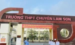 Thí sinh thi vào THPT chuyên Lam Sơn (Thanh Hóa) phúc khảo từ 1 điểm lên 9 điểm