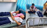 Thêm một vụ ngộ độc tập thể của học sinh tiểu học, nghi do ăn đồ mua trước cổng trường