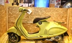 Cận cảnh xe tay ga Vespa giá hơn 400 triệu đồng ở Việt Nam