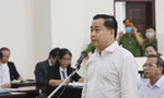 Phan Văn Anh Vũ trong một phiên tòa tại Hà Nội.