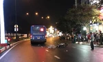 TP Hồ Chí Minh: Sau va chạm bị xe buýt cán qua người tử vong 