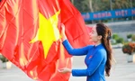 Khoảnh khắc đẹp của người trẻ dịp 30/4