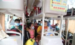 Nghệ An: Xe giường nằm, xe buýt ngày đêm đưa đồng bào về quê