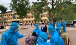 Hàng trăm học sinh ở Nghệ An nhiễm COVID-19, nhiều trường chuyển học trực tuyến