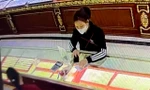 Cô gái 9x liều lĩnh đến nhiều tiệm vàng đánh tráo và cướp giật