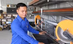 Chàng trai trẻ vay vốn về quê quyết tâm làm giàu, thành ông chủ xưởng cơ khí