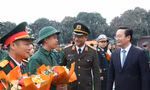 Thứ trưởng Bộ Công an động viên thanh niên tòng quân