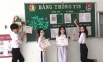Teen khoe phiên bản "giấy khen không màu" đính kèm loạt danh hiệu "ướp muối" siêu lầy lội