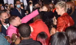 Conor McGregor gây gổ với bạn trai Megan Fox trên thảm đỏ VMAs 2021, vệ sĩ ngăn không nổi
