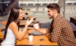 Hẹn hò tận 4 tháng vẫn không biết tên bạn trai, cô gái chọn giải pháp thế nào?