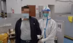 Một gia đình Trung Quốc nói dối lẫn nhau về nơi ở, rồi tình cờ gặp nhau theo cách khó tin