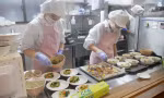 Nhật Bản: Kinh hoàng vụ nhân viên trường học trộn chất thải vào thức ăn trưa của học sinh