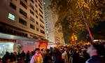 Cháy chung cư HH1A Linh Đàm giữa đêm, hàng trăm người dân tháo chạy