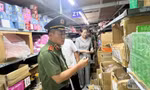 Giám đốc Công an Hà Nội thân chinh kiểm tra thực tế tình hình sản xuất, kinh doanh tại thủ phủ La Phù