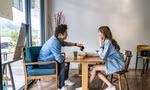 Hẹn hò lần đầu, làm những điều này là xác định luôn không có lần sau, hỏi sao ế dài dài