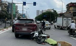 Hà Nội: Tài xế xe máy tử vong sau vụ tai nạn liên hoàn với ô tô