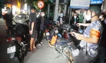 Cảnh sát vây bắt loạt ‘quái xế’ độ pô gây náo loạn đường phố đêm Trung thu