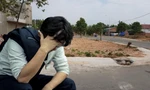 Không dám đưa con về quê nghỉ hè vì nợ tiền buôn đất