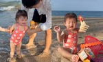 Cây hài nhí thực thụ: Con gái Salim đi biển có ngay cả "rổ meme"