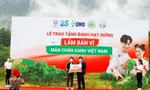 Omo trao tặng 40.000 banh hạt giống cho rừng phòng hộ Việt Nam 